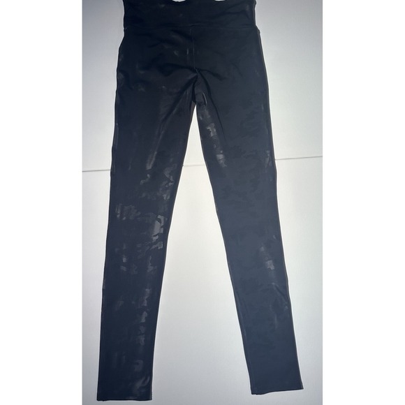 SPANX Faux Leather Camo Leggings Black Matte Petite Small - Picture 5 of 8